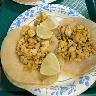 3 CHICKEN TACOS